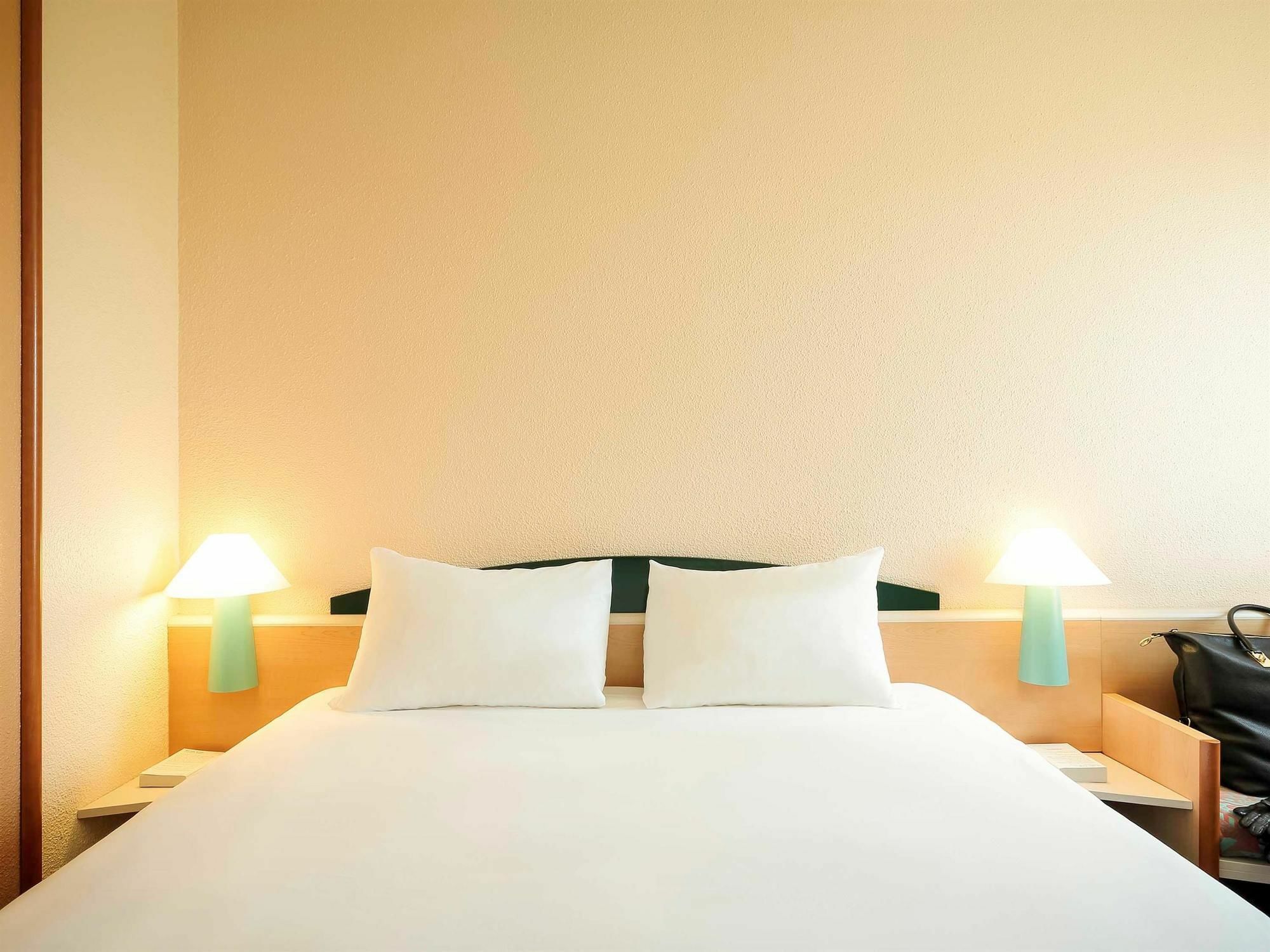 Hotel Ibis Narbonne Kültér fotó